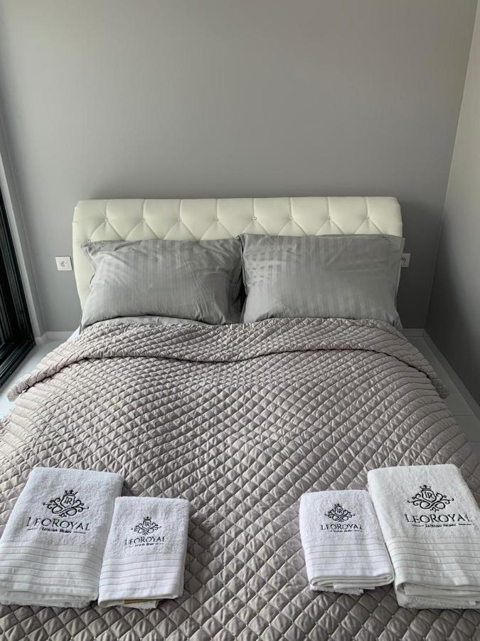 Leo Royal Apartament 포비에로보 외부 사진